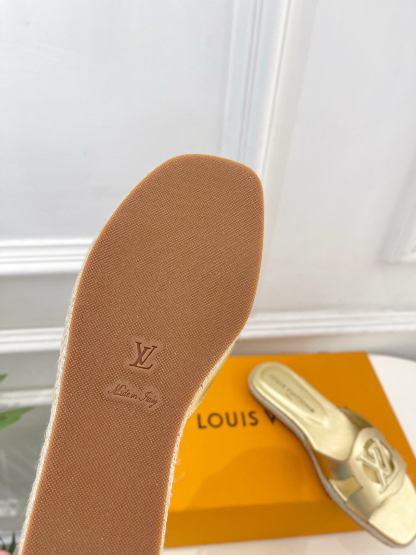 LV | 路易威登 26𝐬𝐬 🧡💚2026春夏新款 顶级版本‼️原版一致专柜主打最新款 LV ISO LV | 路易威登 26𝐬𝐬 🧡💚2026春夏新款 顶级版本‼️原版一致专柜主打最新款 LV ISO