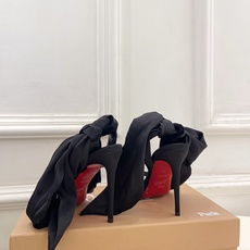 Christian Louboutin路铂廷 26ss✨ 2026春夏新品 CL彩色真丝蝴蝶结🎀高跟凉鞋 Christian Louboutin路铂廷 26ss✨ 2026春夏新品 CL彩色真丝蝴蝶结🎀高跟凉鞋