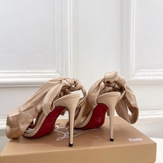 Christian Louboutin路铂廷 26ss✨ 2026春夏新品 CL彩色真丝蝴蝶结🎀高跟凉鞋 Christian Louboutin路铂廷 26ss✨ 2026春夏新品 CL彩色真丝蝴蝶结🎀高跟凉鞋