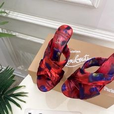 Christian Louboutin路铂廷 26ss✨ 2026春夏新品 CL彩色真丝褶皱交叉带高跟拖 Christian Louboutin路铂廷 26ss✨ 2026春夏新品 CL彩色真丝褶皱交叉带高跟拖