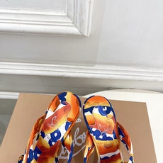 Christian Louboutin路铂廷 26ss✨ 2026春夏新品 CL彩色真丝褶皱交叉带高跟拖 Christian Louboutin路铂廷 26ss✨ 2026春夏新品 CL彩色真丝褶皱交叉带高跟拖