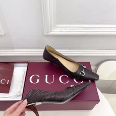 Gucci | 古驰 26𝐬𝐬 ⭐️ G家 主打系列终于面世,狠货值得期待!原有的经典 创造新设计 Gucci | 古驰 26𝐬𝐬 ⭐️ G家 主打系列终于面世,狠货值得期待!原有的经典 创造新设计