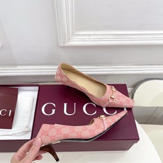 Gucci | 古驰 26𝐬𝐬 ⭐️ G家 主打系列终于面世,狠货值得期待!原有的经典 创造新设计 Gucci | 古驰 26𝐬𝐬 ⭐️ G家 主打系列终于面世,狠货值得期待!原有的经典 创造新设计