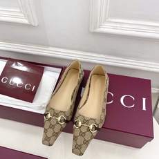 Gucci | 古驰 26𝐬𝐬 ⭐️ G家 主打系列终于面世,狠货值得期待!原有的经典 创造新设计 Gucci | 古驰 26𝐬𝐬 ⭐️ G家 主打系列终于面世,狠货值得期待!原有的经典 创造新设计