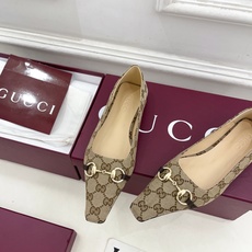 Gucci | 古驰 26𝐬𝐬 ⭐️ G家 主打系列终于面世,狠货值得期待!原有的经典 创造新设计 Gucci | 古驰 26𝐬𝐬 ⭐️ G家 主打系列终于面世,狠货值得期待!原有的经典 创造新设计