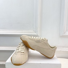 Jil Sander(吉尔·桑达)2026 春夏新品 JD x PUMA联名款阿甘休闲运动鞋—————— Jil Sander(吉尔·桑达)2026 春夏新品 JD x PUMA联名款阿甘休闲运动鞋——————