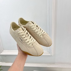 Jil Sander(吉尔·桑达)2026 春夏新品 JD x PUMA联名款阿甘休闲运动鞋—————— Jil Sander(吉尔·桑达)2026 春夏新品 JD x PUMA联名款阿甘休闲运动鞋——————