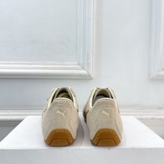 Jil Sander(吉尔·桑达)2026 春夏新品 JD x PUMA联名款阿甘休闲运动鞋—————— Jil Sander(吉尔·桑达)2026 春夏新品 JD x PUMA联名款阿甘休闲运动鞋——————