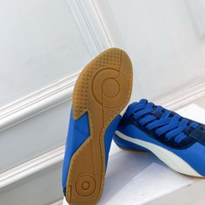 Jil Sander(吉尔·桑达)2026 春夏新品 JD x PUMA联名款阿甘休闲运动鞋—————— Jil Sander(吉尔·桑达)2026 春夏新品 JD x PUMA联名款阿甘休闲运动鞋——————