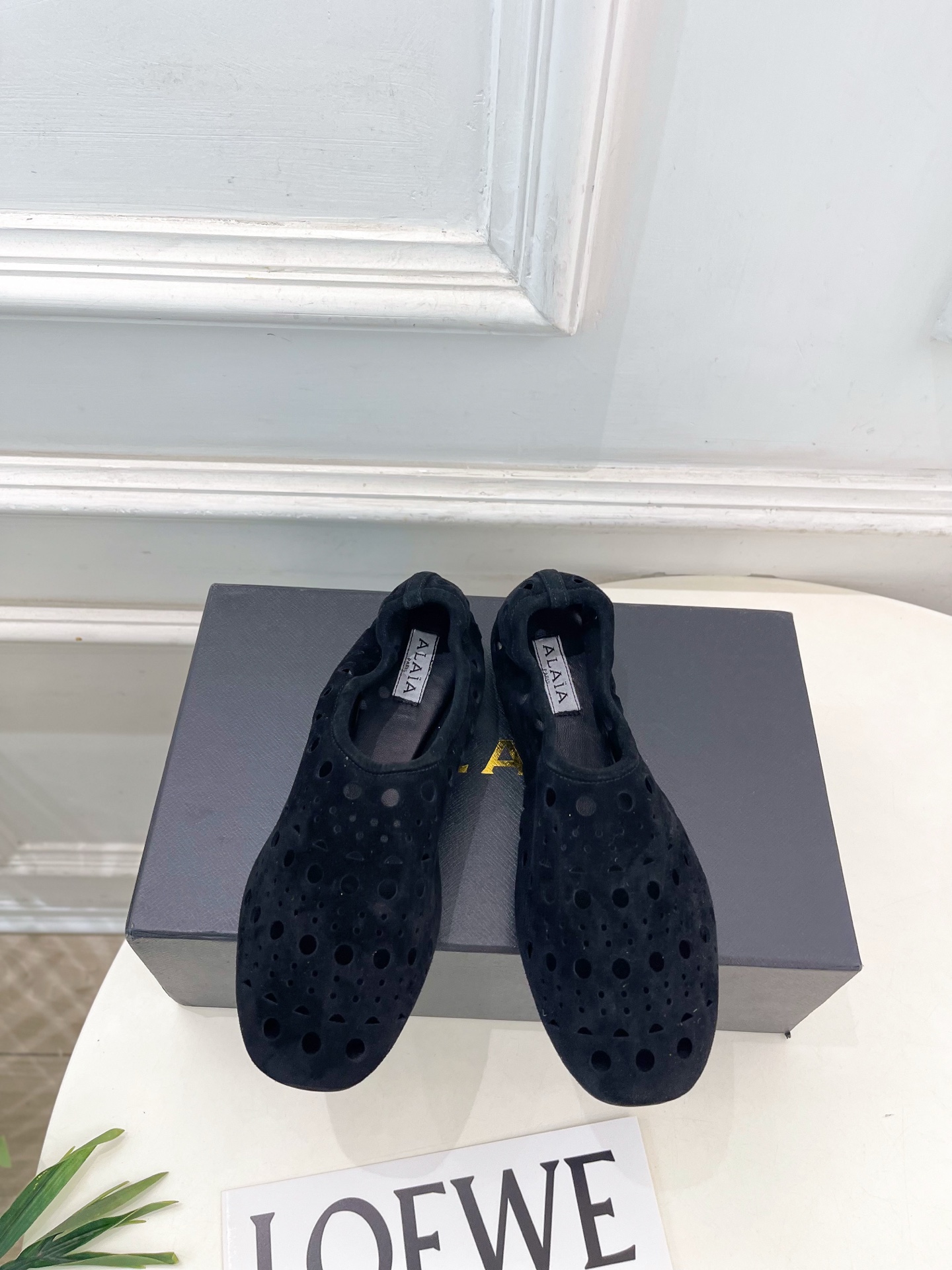 ALAÏA 阿莱亚26𝐬𝐬  2026春夏新品 秀场同款 松紧褶皱镂空平底芭蕾舞鞋—————————Al