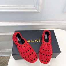 ALAÏA 阿莱亚26𝐬𝐬 2026春夏新品 秀场同款 松紧褶皱镂空平底芭蕾舞鞋—————————Al ALAÏA 阿莱亚26𝐬𝐬 2026春夏新品 秀场同款 松紧褶皱镂空平底芭蕾舞鞋—————————Al