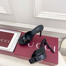 Gucci | 古驰 26𝐬𝐬 ⭐️ G家 主打系列终于面世,狠货值得期待!原有的经典 创造新设计 Gucci | 古驰 26𝐬𝐬 ⭐️ G家 主打系列终于面世,狠货值得期待!原有的经典 创造新设计