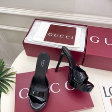 Gucci | 古驰 26𝐬𝐬 ⭐️ G家 主打系列终于面世,狠货值得期待!原有的经典 创造新设计 Gucci | 古驰 26𝐬𝐬 ⭐️ G家 主打系列终于面世,狠货值得期待!原有的经典 创造新设计