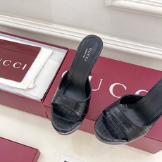 Gucci | 古驰 26𝐬𝐬 ⭐️ G家 主打系列终于面世,狠货值得期待!原有的经典 创造新设计 Gucci | 古驰 26𝐬𝐬 ⭐️ G家 主打系列终于面世,狠货值得期待!原有的经典 创造新设计