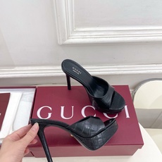 Gucci | 古驰 26𝐬𝐬 ⭐️ G家 主打系列终于面世,狠货值得期待!原有的经典 创造新设计 Gucci | 古驰 26𝐬𝐬 ⭐️ G家 主打系列终于面世,狠货值得期待!原有的经典 创造新设计