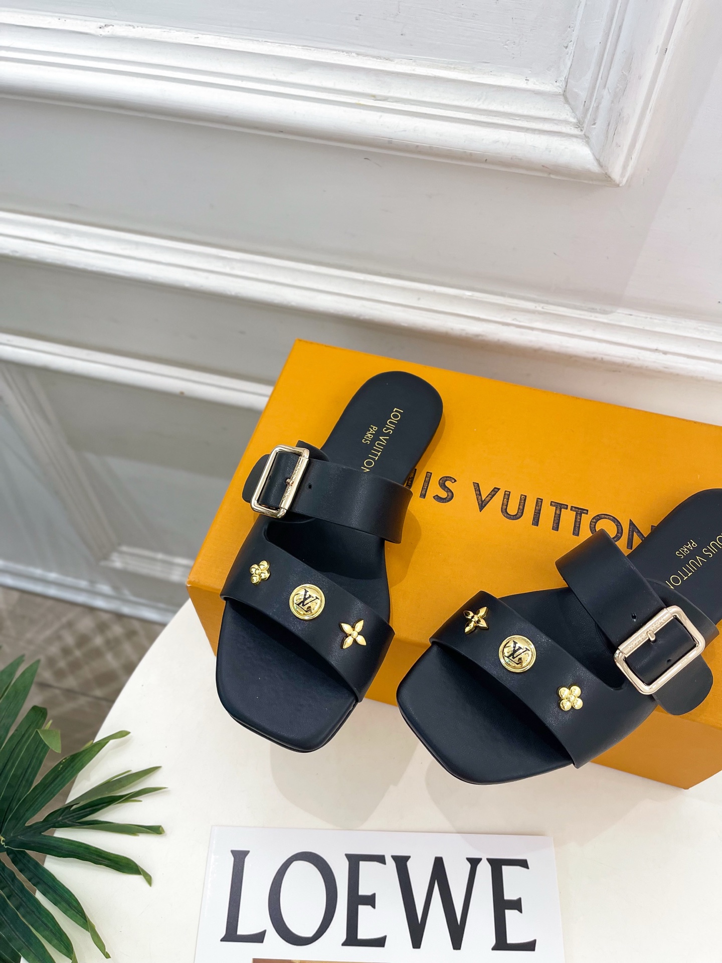 LV  | 路易威登  26𝐬𝐬 🧡💚2026春夏新款 顶级版本‼️原版一致专柜主打最新款 LV 金属扣