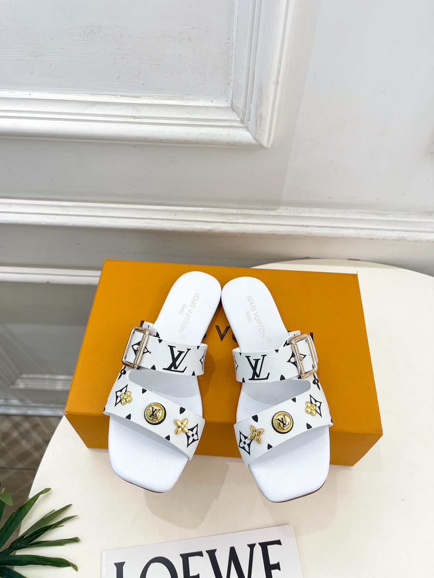 LV  | 路易威登  26𝐬𝐬 🧡💚2026春夏新款 顶级版本‼️原版一致专柜主打最新款 LV 金属扣