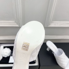 𝐂𝐇𝐀𝐍𝐄𝐋 | 小香 26𝐬𝐬 🦋2026 春夏新品 专柜经典走秀款 小香双C菱格高跟拖鞋 系列 𝐂𝐇𝐀𝐍𝐄𝐋 | 小香 26𝐬𝐬 🦋2026 春夏新品 专柜经典走秀款 小香双C菱格高跟拖鞋 系列