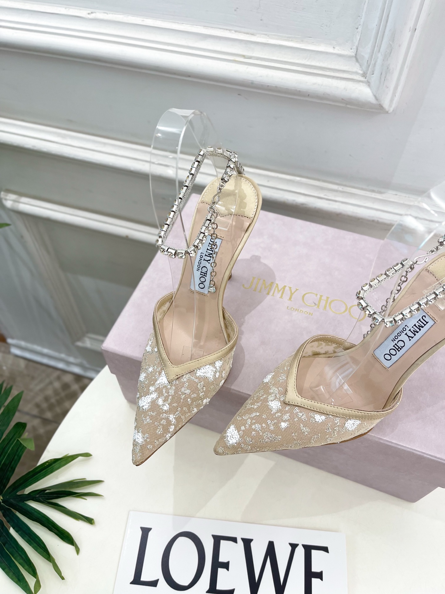 JimmyChoo✨吉米周 26ss ——— 2026 春夏新品 专柜最新JC网面水钻链条尖头高跟 JimmyChoo✨吉米周 26ss ——— 2026 春夏新品 专柜最新JC网面水钻链条尖头高跟