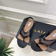 ALAÏA 阿莱亚26𝐬𝐬 2026春夏新品 秀场同款 镂空渔网平底夹脚凉鞋—————————Alaï ALAÏA 阿莱亚26𝐬𝐬 2026春夏新品 秀场同款 镂空渔网平底夹脚凉鞋—————————Alaï