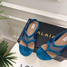 ALAÏA 阿莱亚26𝐬𝐬 2026春夏新品 秀场同款 镂空渔网平底夹脚凉鞋—————————Alaï ALAÏA 阿莱亚26𝐬𝐬 2026春夏新品 秀场同款 镂空渔网平底夹脚凉鞋—————————Alaï
