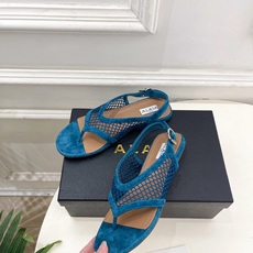 ALAÏA 阿莱亚26𝐬𝐬 2026春夏新品 秀场同款 镂空渔网平底夹脚凉鞋—————————Alaï ALAÏA 阿莱亚26𝐬𝐬 2026春夏新品 秀场同款 镂空渔网平底夹脚凉鞋—————————Alaï