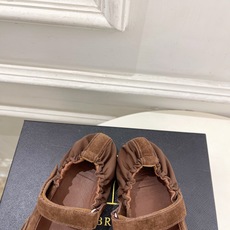 Benci Brothers 26𝐬𝐬春夏新品 复古魔术贴松紧玛丽珍鞋作为这两年最受欢迎的设计师牌, Benci Brothers 26𝐬𝐬春夏新品 复古魔术贴松紧玛丽珍鞋作为这两年最受欢迎的设计师牌,