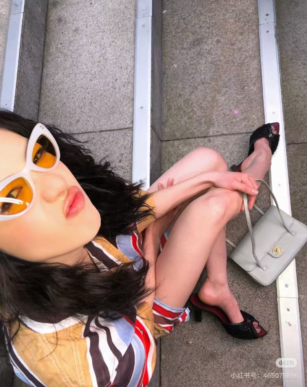 NO:874936,On-foot matching demonstration, high heels and slippers, high heels, slippers19860909上脚搭配示范,高跟鞋拖鞋,high heels,slippers,Women's Shoes
