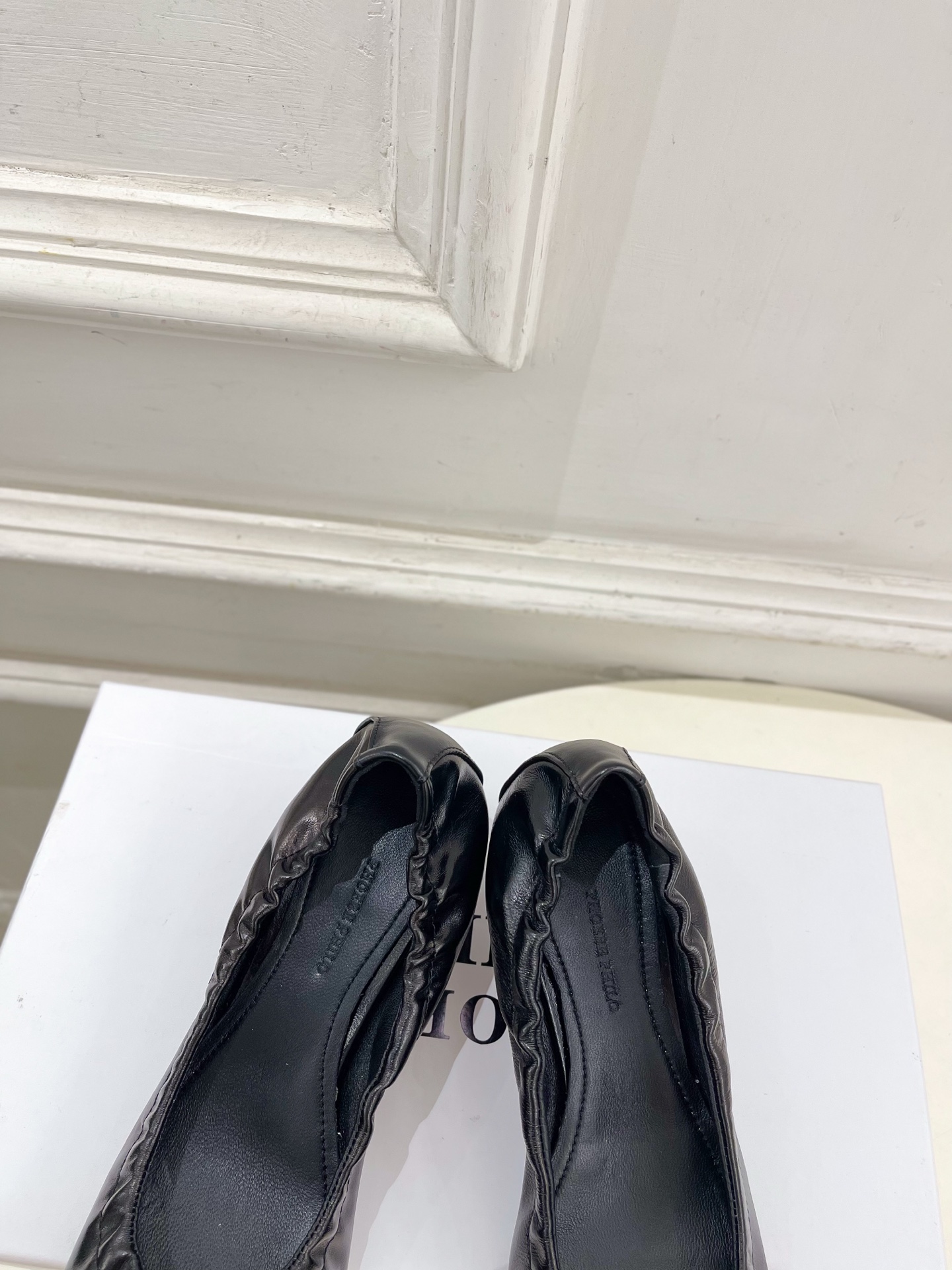 PHOEBE PHILO 2026春夏新品 极简猫跟松紧奶奶鞋芭蕾舞鞋—————————作为这两年最受欢 PHOEBE PHILO 2026春夏新品 极简猫跟松紧奶奶鞋芭蕾舞鞋—————————作为这两年最受欢