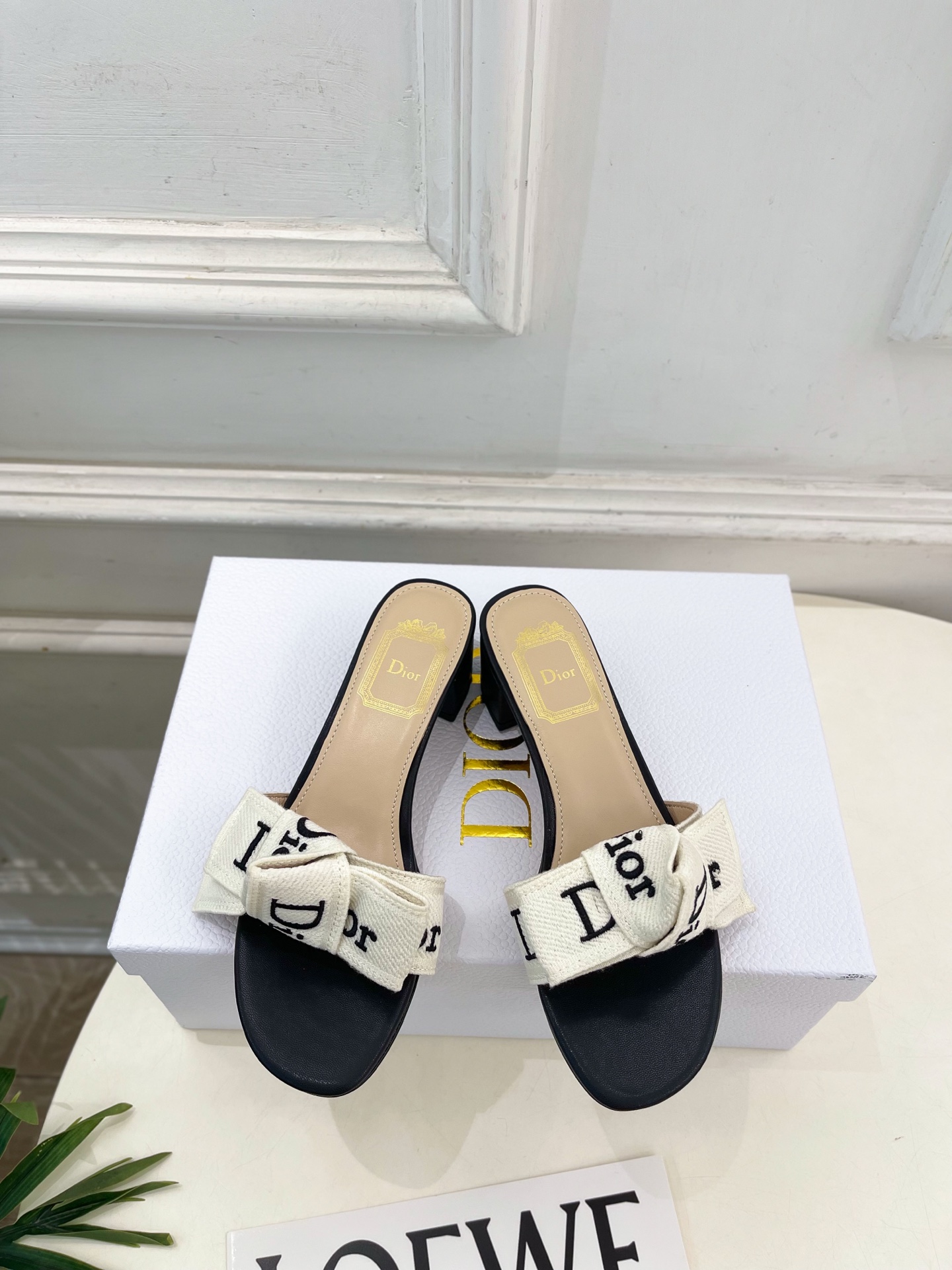 Dior |  迪奥  26𝐬𝐬 🧡💚2026春夏新品 顶级版本⚠️专柜主打新款  J'Adior刺绣饰