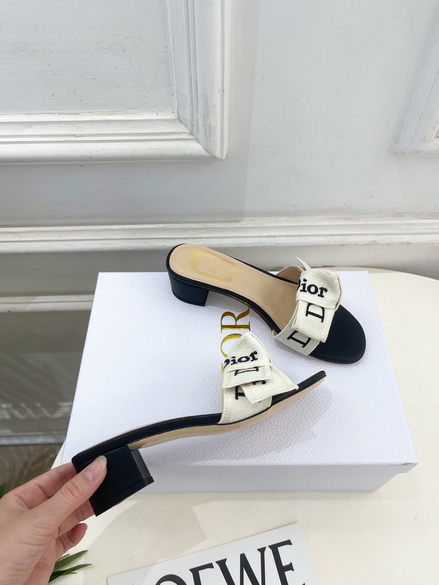 Dior |  迪奥  26𝐬𝐬 🧡💚2026春夏新品 顶级版本⚠️专柜主打新款  J'Adior刺绣饰