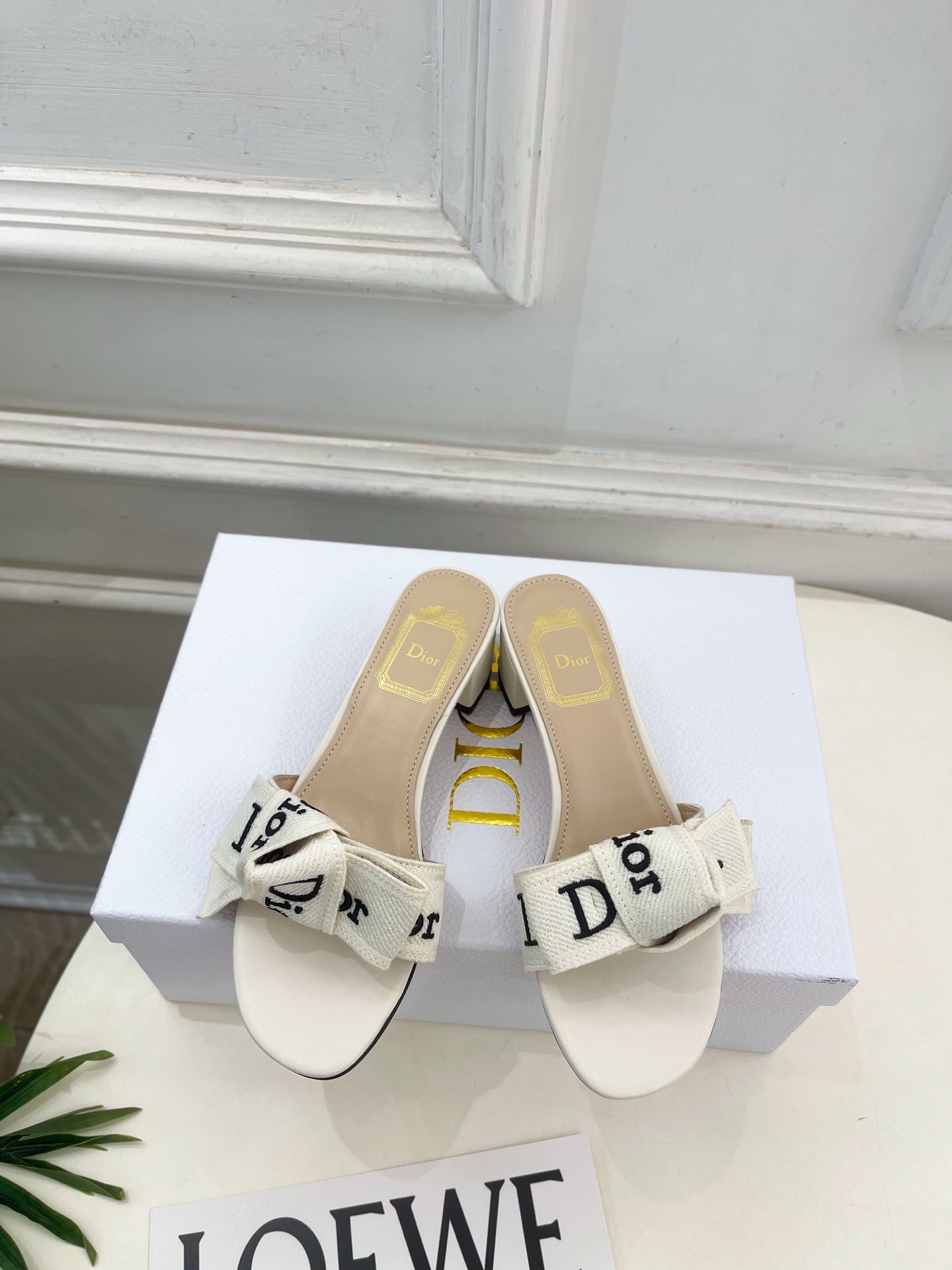 Dior |  迪奥  26𝐬𝐬 🧡💚2026春夏新品 顶级版本⚠️专柜主打新款  J'Adior刺绣饰