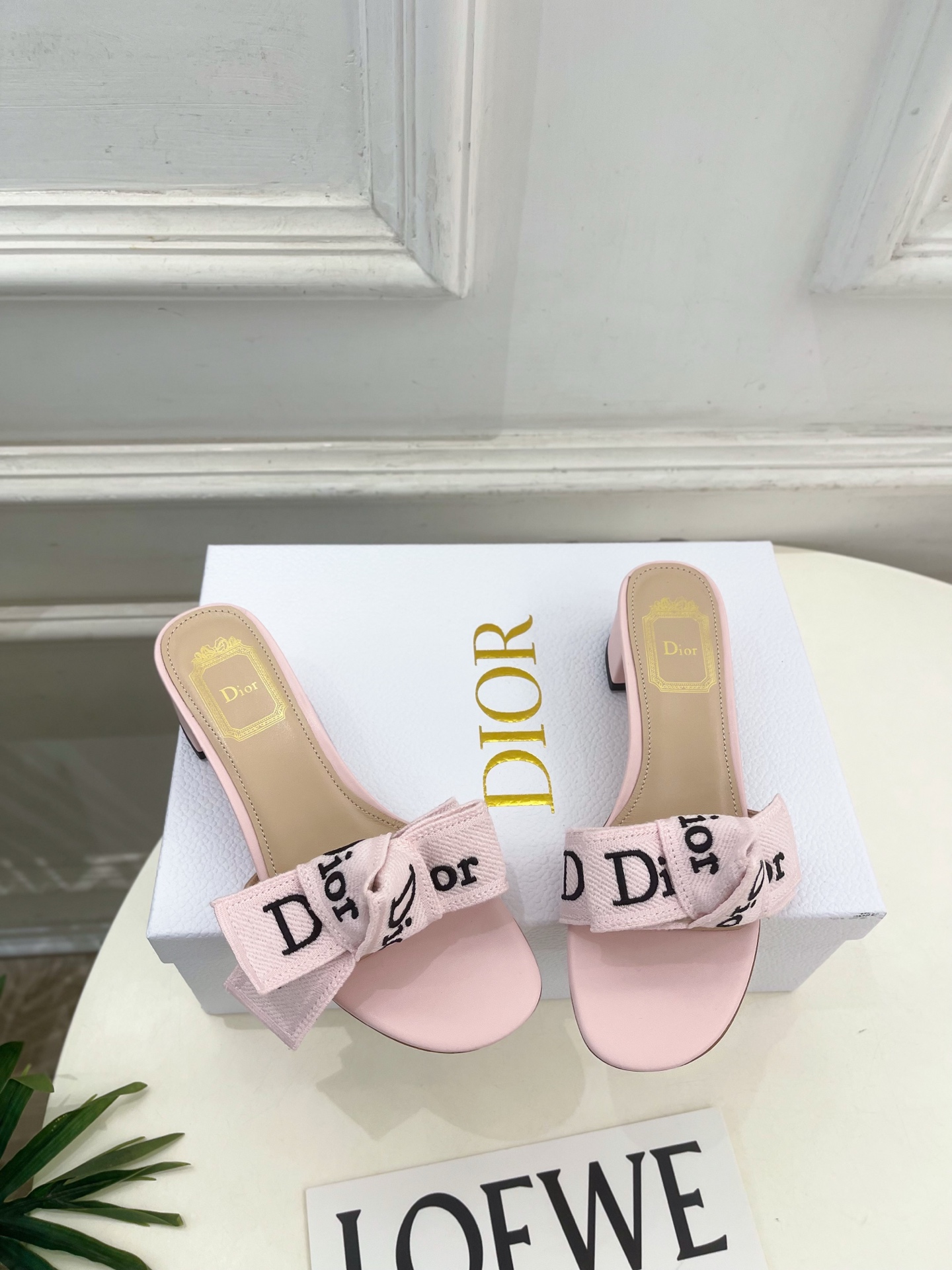 Dior |  迪奥  26𝐬𝐬 🧡💚2026春夏新品 顶级版本⚠️专柜主打新款  J'Adior刺绣饰