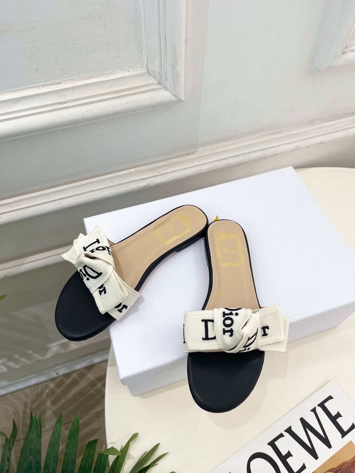 Dior |  迪奥  26𝐬𝐬 🧡💚2026春夏新品 顶级版本⚠️专柜主打新款  J'Adior刺绣饰