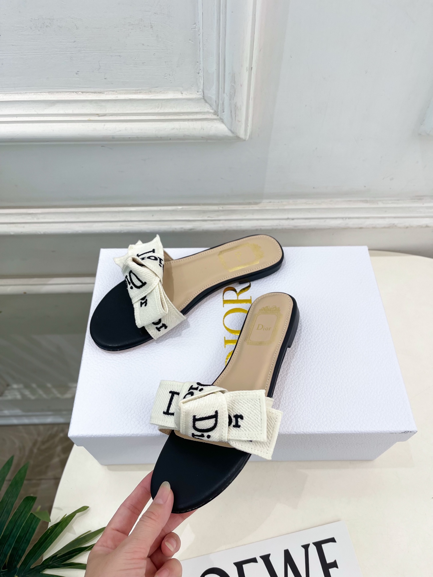 Dior |  迪奥  26𝐬𝐬 🧡💚2026春夏新品 顶级版本⚠️专柜主打新款  J'Adior刺绣饰