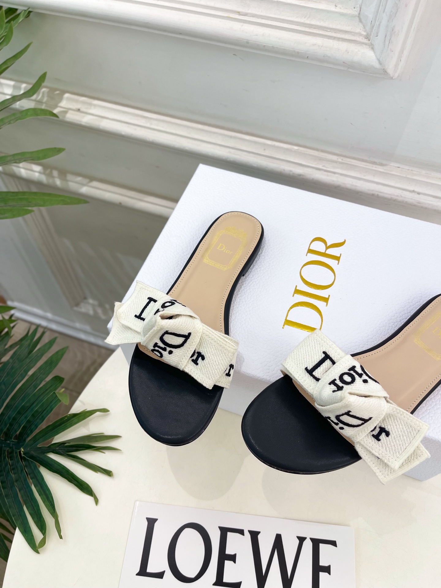 Dior |  迪奥  26𝐬𝐬 🧡💚2026春夏新品 顶级版本⚠️专柜主打新款  J'Adior刺绣饰