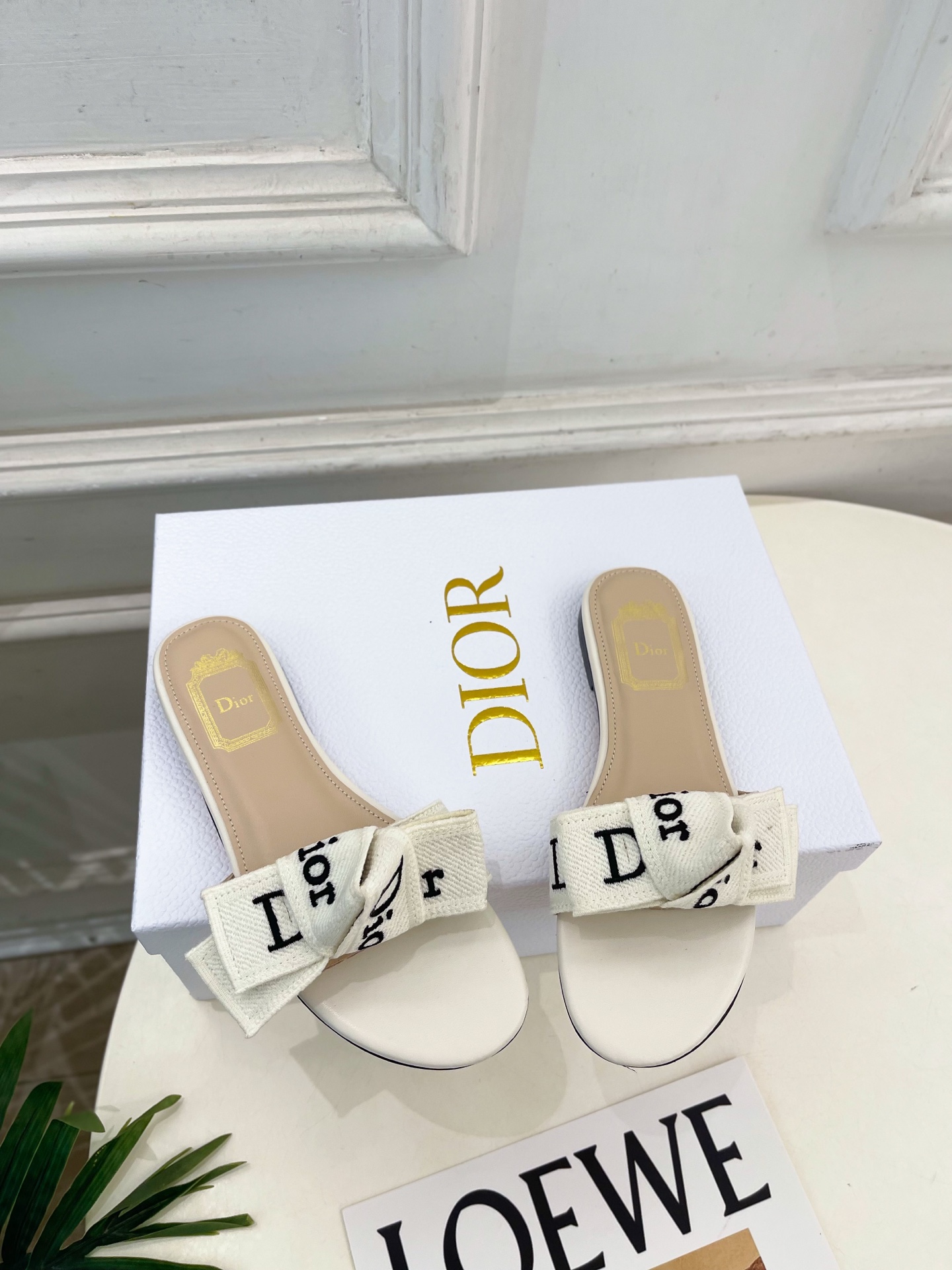 Dior |  迪奥  26𝐬𝐬 🧡💚2026春夏新品 顶级版本⚠️专柜主打新款  J'Adior刺绣饰
