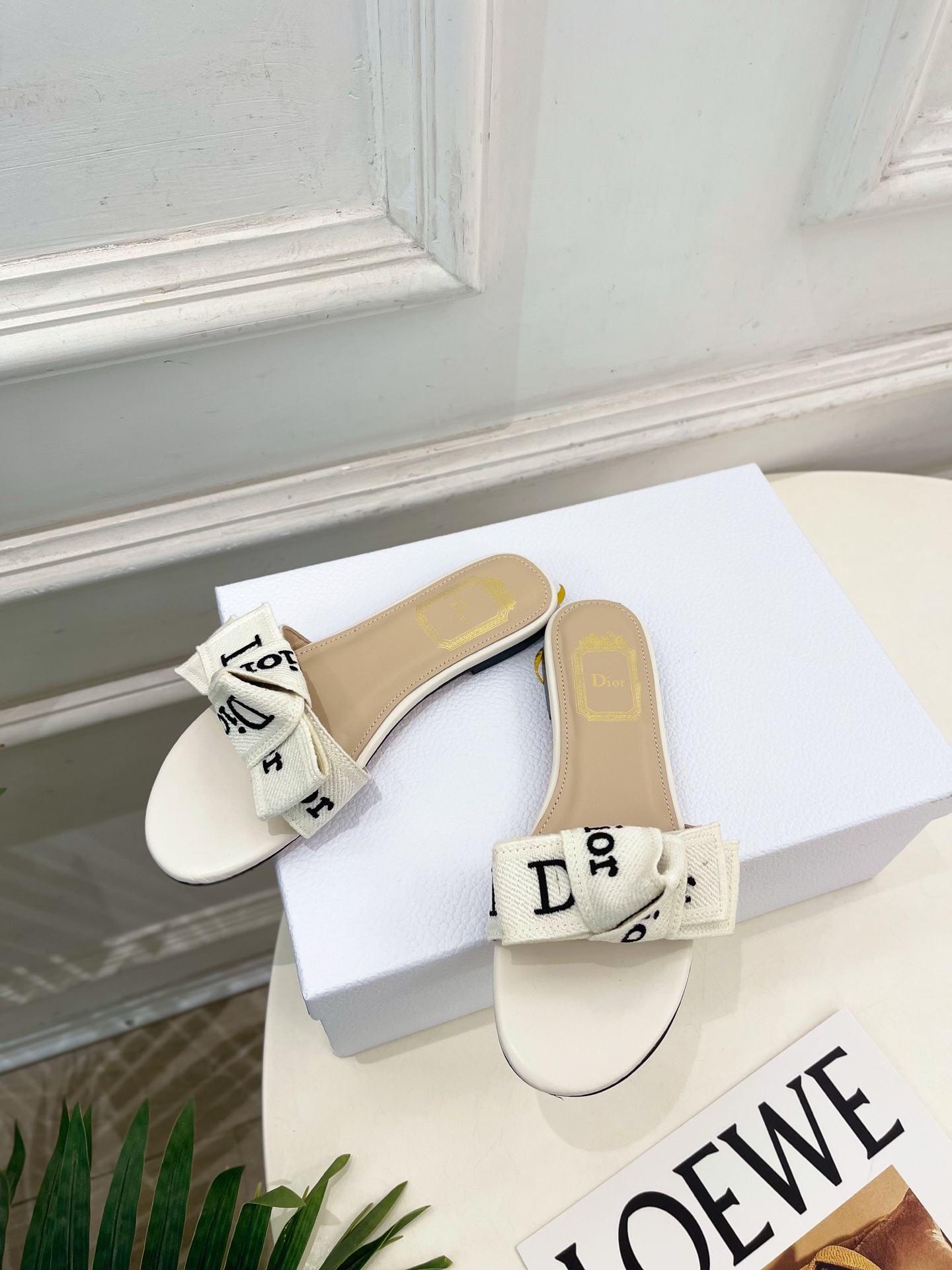 Dior |  迪奥  26𝐬𝐬 🧡💚2026春夏新品 顶级版本⚠️专柜主打新款  J'Adior刺绣饰