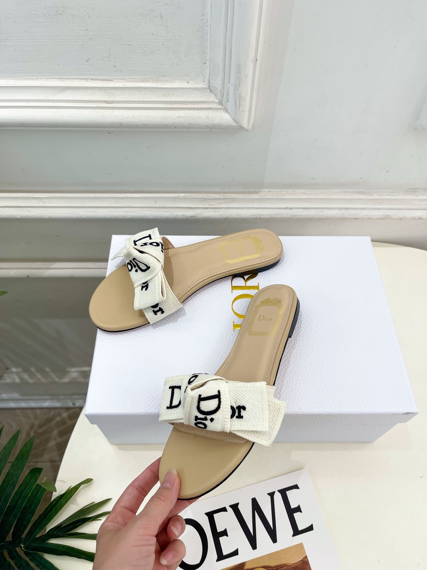 Dior |  迪奥  26𝐬𝐬 🧡💚2026春夏新品 顶级版本⚠️专柜主打新款  J'Adior刺绣饰