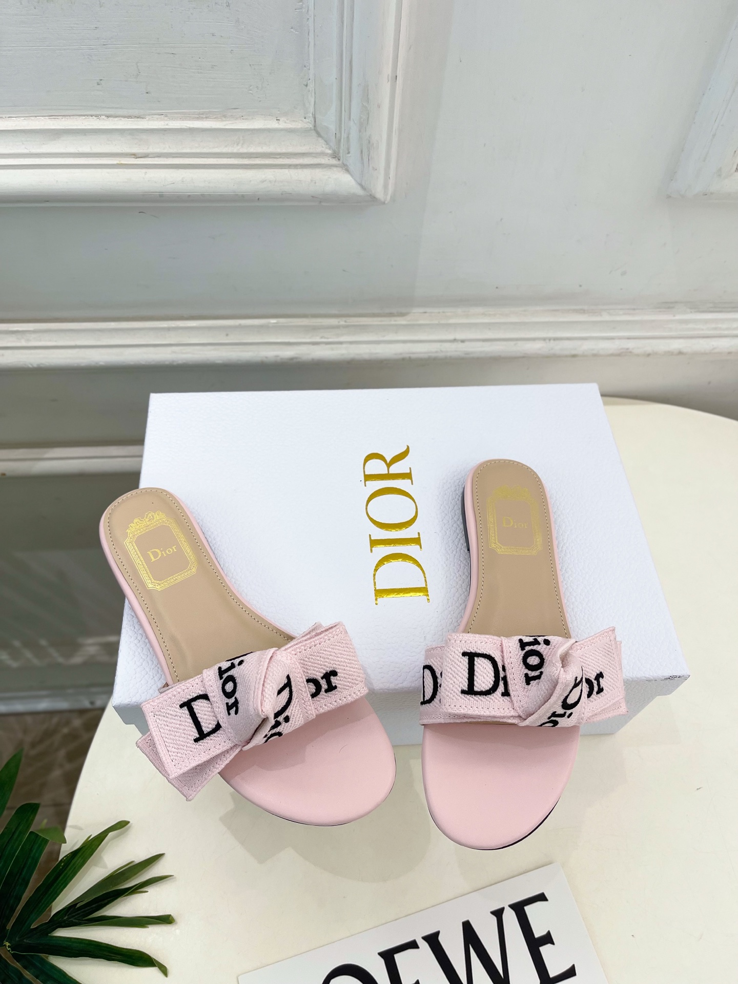 Dior |  迪奥  26𝐬𝐬 🧡💚2026春夏新品 顶级版本⚠️专柜主打新款  J'Adior刺绣饰