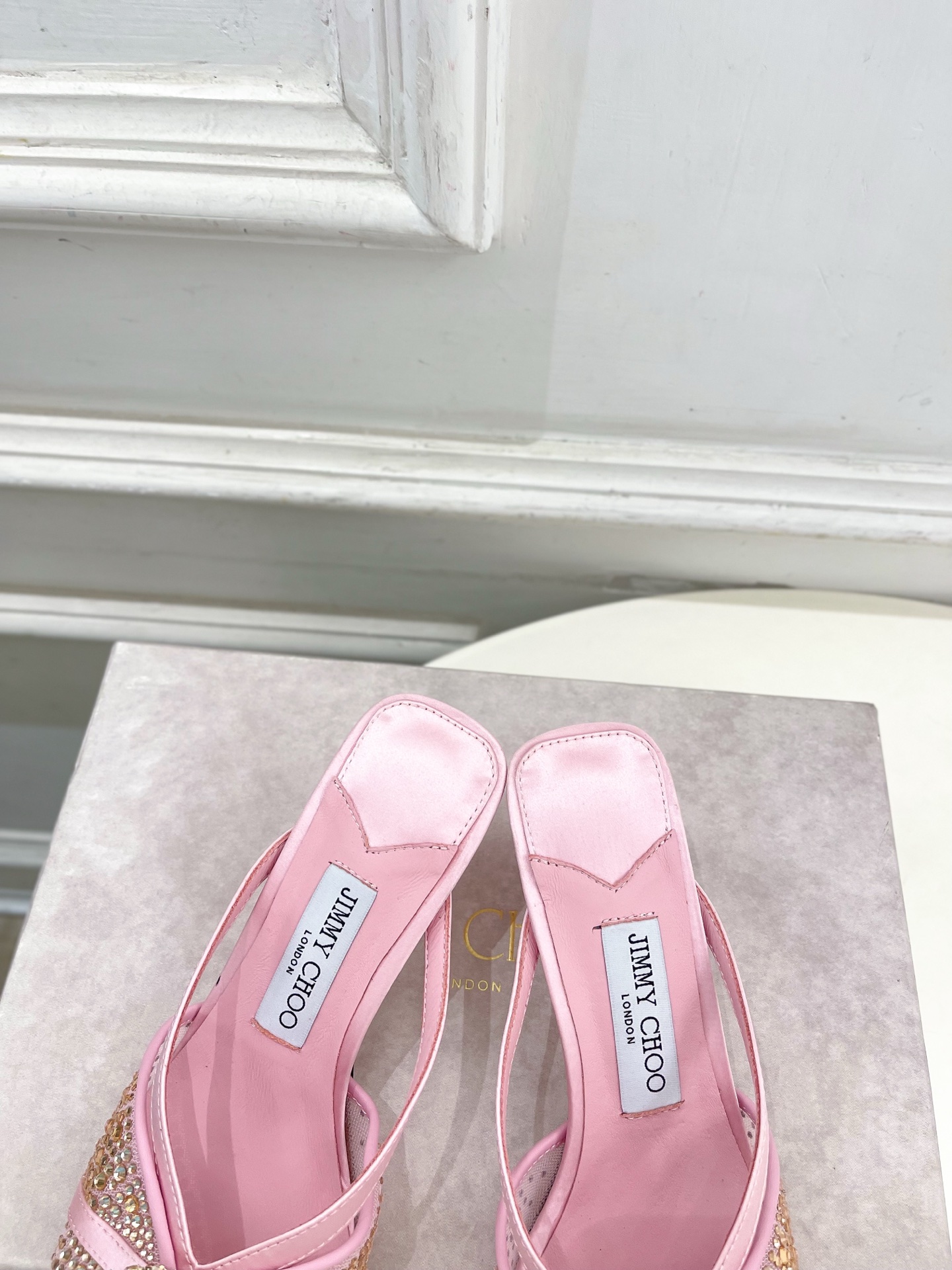 JimmyChoo 吉米周 26𝐬𝐬 ———    ✨ 2026春夏新品 专柜最新JC水钻球网纱高跟拖鞋