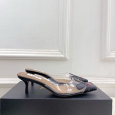 ALAÏA 阿莱亚26𝐬𝐬 2026春夏新品 秀场同款 BLOOM尖头胶片花朵猫跟穆勒鞋——————— ALAÏA 阿莱亚26𝐬𝐬 2026春夏新品 秀场同款 BLOOM尖头胶片花朵猫跟穆勒鞋———————