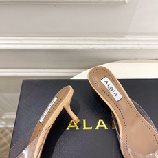 ALAÏA 阿莱亚26𝐬𝐬 2026春夏新品 秀场同款 BLOOM尖头胶片花朵猫跟穆勒鞋——————— ALAÏA 阿莱亚26𝐬𝐬 2026春夏新品 秀场同款 BLOOM尖头胶片花朵猫跟穆勒鞋———————