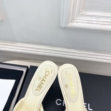 𝐂𝐇𝐀𝐍𝐄𝐋 | 小香 26𝐬𝐬 🦋2026 春夏新品 专柜经典走秀款 小香双C拼色平底玛丽珍鞋 𝐂𝐇𝐀𝐍𝐄𝐋 | 小香 26𝐬𝐬 🦋2026 春夏新品 专柜经典走秀款 小香双C拼色平底玛丽珍鞋