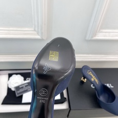 𝐂𝐇𝐀𝐍𝐄𝐋 | 小香 26𝐬𝐬 🦋2026 春夏新品 专柜经典走秀款 小香双C拼色平底玛丽珍鞋 𝐂𝐇𝐀𝐍𝐄𝐋 | 小香 26𝐬𝐬 🦋2026 春夏新品 专柜经典走秀款 小香双C拼色平底玛丽珍鞋