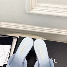 𝐂𝐇𝐀𝐍𝐄𝐋 | 小香 26𝐬𝐬 🦋2026 春夏新品 专柜经典走秀款 小香双C菱格高跟拖鞋 系列 𝐂𝐇𝐀𝐍𝐄𝐋 | 小香 26𝐬𝐬 🦋2026 春夏新品 专柜经典走秀款 小香双C菱格高跟拖鞋 系列