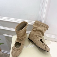 unfolio 26𝐬𝐬 春夏新品复古蝴蝶结堆堆靴 凉靴 ————————— 作为这两年最受欢迎的鬼才设 unfolio 26𝐬𝐬 春夏新品复古蝴蝶结堆堆靴 凉靴 ————————— 作为这两年最受欢迎的鬼才设