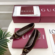 Gucci | 古驰 26𝐬𝐬 ⭐️ G家 主打系列终于面世,狠货值得期待!原有的经典 创造新设计 Gucci | 古驰 26𝐬𝐬 ⭐️ G家 主打系列终于面世,狠货值得期待!原有的经典 创造新设计