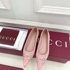 Gucci | 古驰 26𝐬𝐬 ⭐️ G家 主打系列终于面世,狠货值得期待!原有的经典 创造新设计 Gucci | 古驰 26𝐬𝐬 ⭐️ G家 主打系列终于面世,狠货值得期待!原有的经典 创造新设计