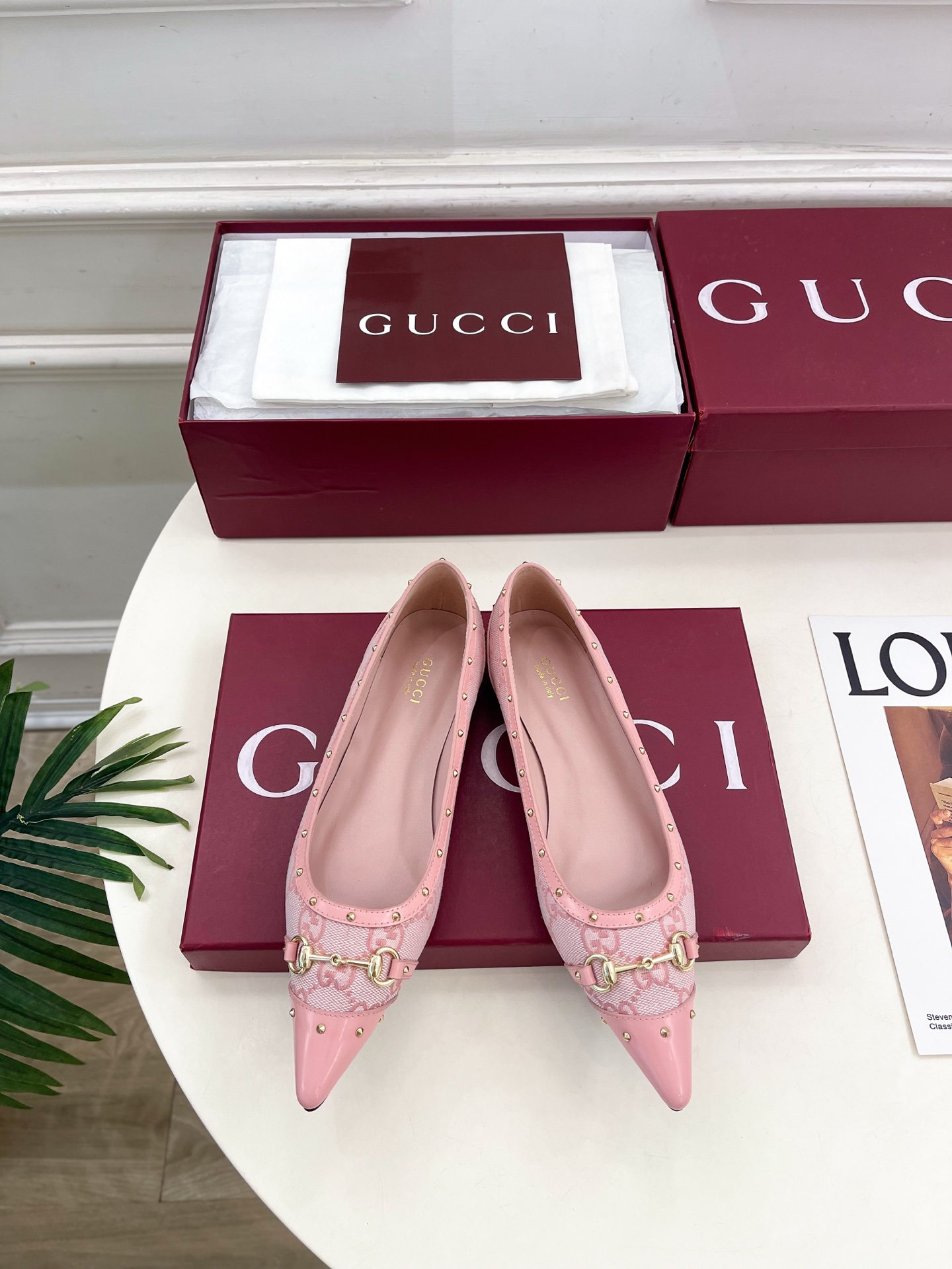 Gucci |  古驰  26𝐬𝐬 ⭐️ G家 主打系列终于面世，狠货值得期待！原有的经典 创造新设计 